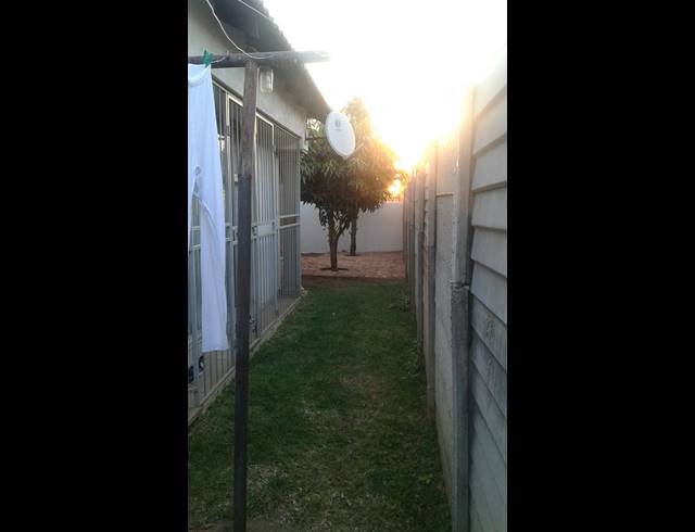 4 BEDROOM HOUSE FOR SALE IN THE ORCHARDS